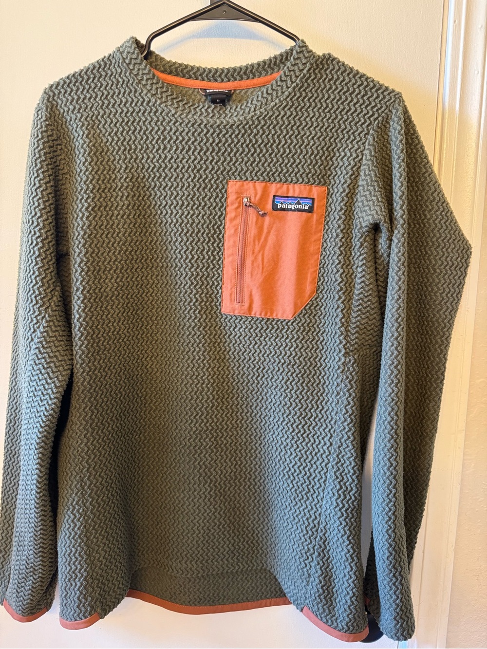 Patagonia R1 Air Crew Basin Green Medium NWOT